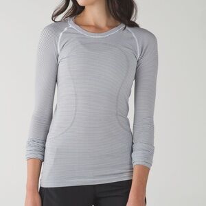 Lululemon Swiftly Tech Long Sleeve 2.0 size 8